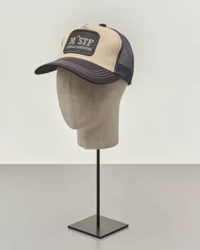 Berretto trucker beige con frontino nero e maxi patch porta logo